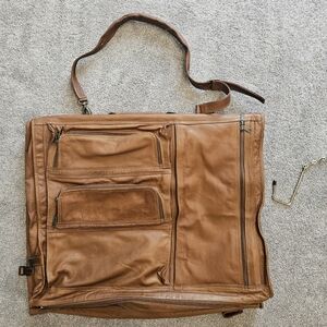 Vintage Columbian Leather Suiter Bag